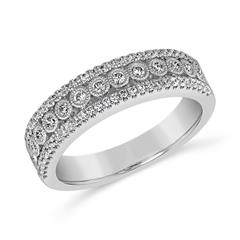 Brilladia Damen-Gravurring aus Weißgold oder Platin, 71 Brillanten, 0,47 ct Unkategorisiert online kaufen