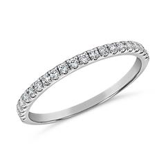 Half Eternity Diamantring aus Weißgold oder Platin Unkategorisiert online kaufen