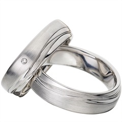 Rauschmayer Elements Weißgold-Eheringe 6 mm – 3 Brillanten 0,03 ct Unkategorisiert online kaufen