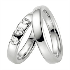 Rauschmayer Memories Eheringe 4,5 mm Weißgold, 3 Brillanten 0,45 ct W/SI Unkategorisiert online kaufen Rauschmayer Memories Eheringe 4,5 mm Weißgold, 3 Brillanten 0,45 ct W/SI Unkategorisiert online kaufen