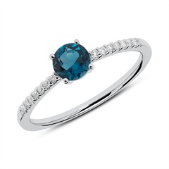 Unique Diamantring aus 585er Weißgold mit London Blue Topaz, 14 Brillanten, 0,07 ct Unkategorisiert online kaufen
