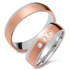 Unique Eheringe aus 585 Rot-/Weißgold mit 3 Brillanten, ca. 0,06 ct, Top Wesselton, small inclusions Unkategorisiert online kaufen Unique Eheringe aus 585 Rot-/Weißgold mit 3 Brillanten, ca. 0,06 ct, Top Wesselton, small inclusions Unkategorisiert online kaufen