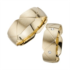 Unique Eheringe aus Gelbgold mit 5 Brillanten, 0,10 ct, 7 mm Unkategorisiert online kaufen