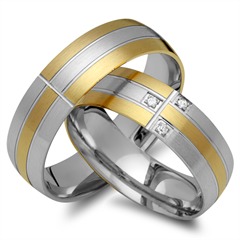 Unique Trauringe 333 Gelb-/Weißgold, 3 Brillanten ca. 0,03 ct Unkategorisiert online kaufen