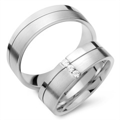 Unique Trauringe aus 333 Weißgold mit 3 Brillanten, 0,09 ct, TW/SI Unkategorisiert online kaufen